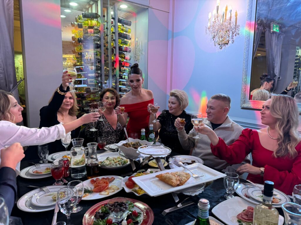 386c3900 9198 4fc9 9962 9e407f1898a5